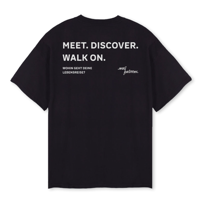 WAYP BX OVERS EINS Black Oversized Tee.