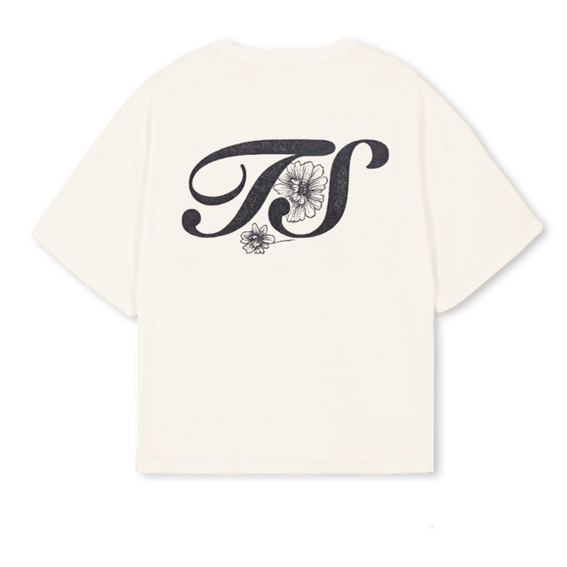 TSFLOWERTEE Vintage White Oversized Boxy Tee.