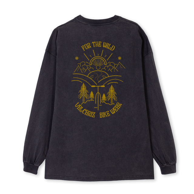 LSVINTAGEBLACKGOLD Vintage Black Oversized LS Tee.