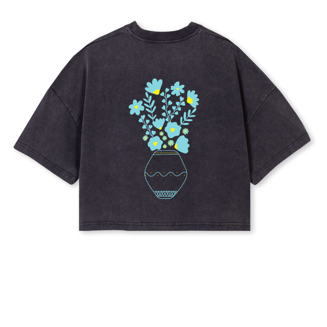 FEMME NOIR Vintage Black Cropped Oversized Tee.