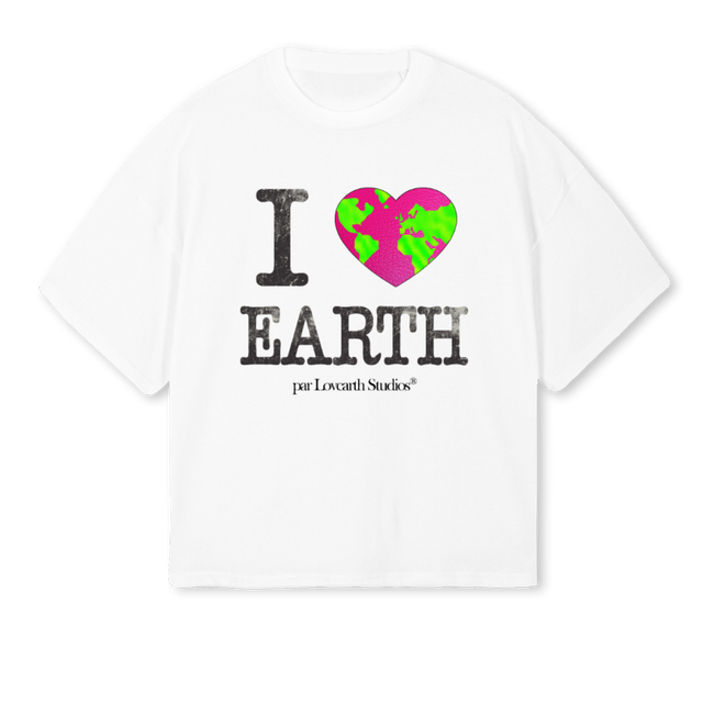 ILEARTHGREENPINK White Oversized Boxy Tee.