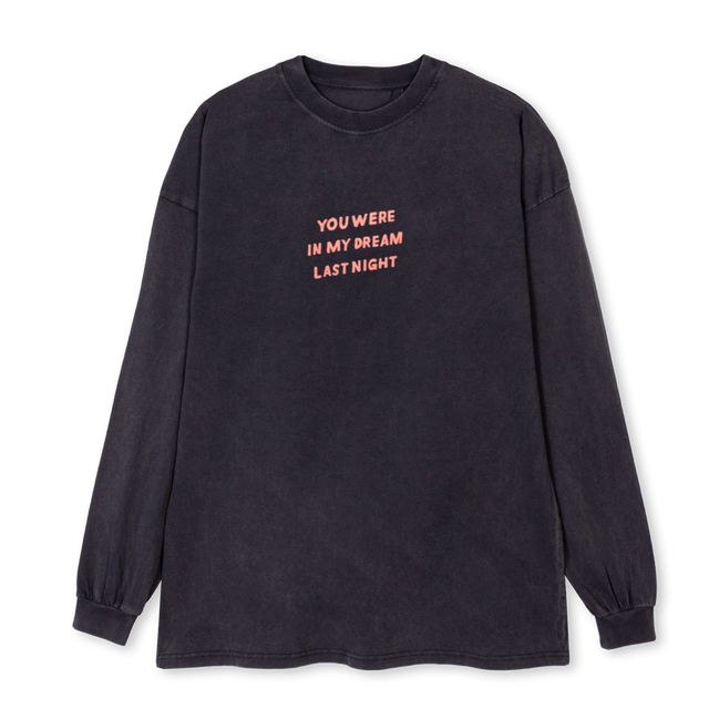 DREAMFRONT Vintage Black Oversized LS Tee.