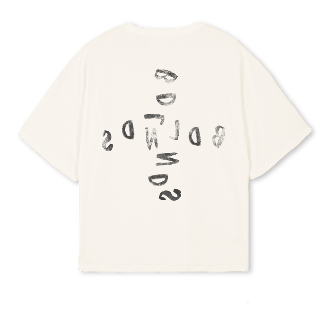 BDLNDSOFFWHITE Vintage White Oversized Boxy Tee.