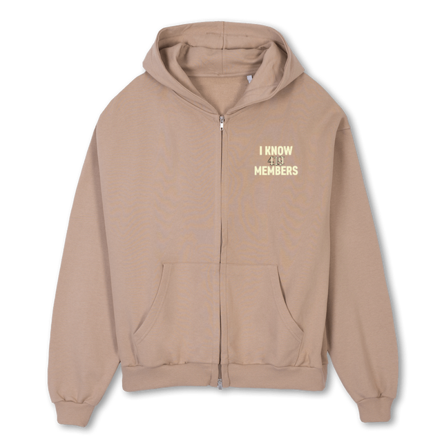 MEMBERSFOUR Croissant Oversized Zipped Hoodie.