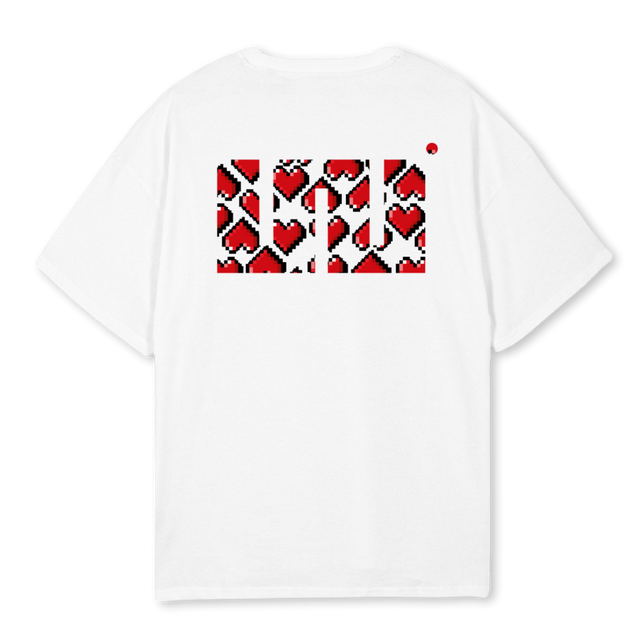 HEARTS LOG White Oversized Tee.