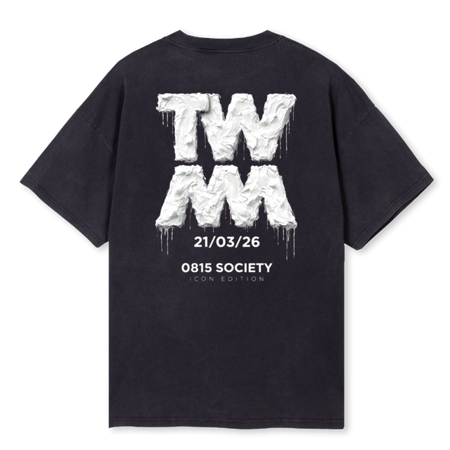 TWWHITEVINT Vintage Black Oversized Tee.