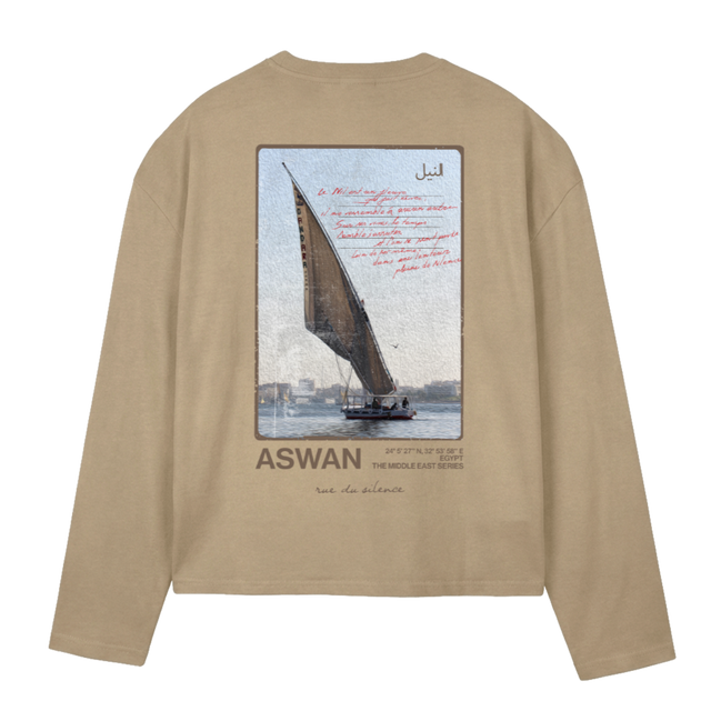 ASWAN Vintage Dune Oversized Boxy LS Tee.