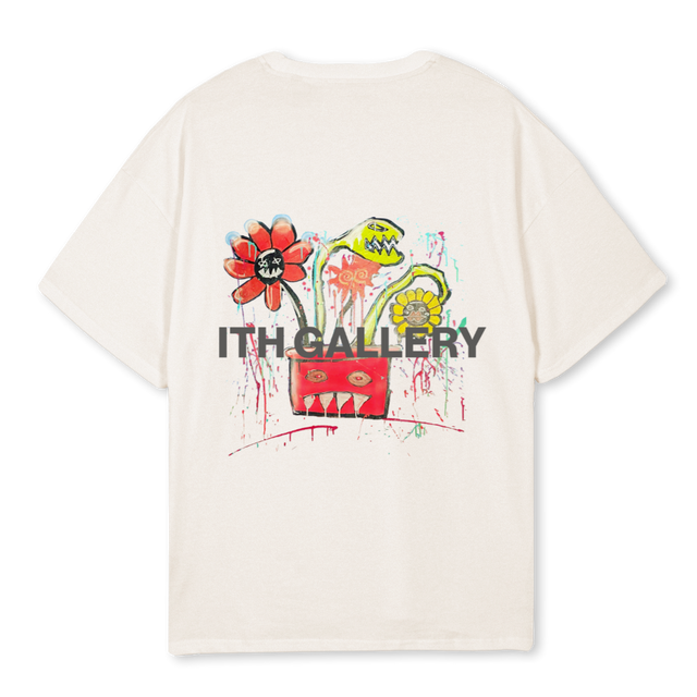 FAMILYOVERSIZETEE Vintage White Oversized Tee.