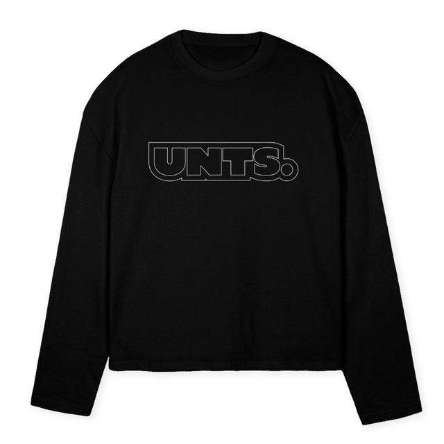 NIKI HEEMELS_BOXYLS Black Oversized Boxy LS Tee.