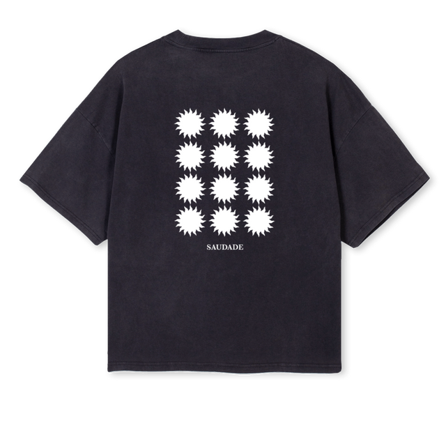 AVASAUDADE Vintage Black Oversized Boxy Tee.