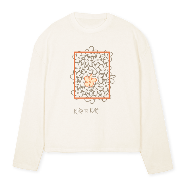 FLWRPWR Vintage White Oversized Boxy LS Tee.