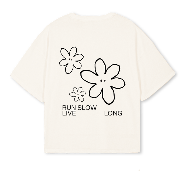 RUNSHIRT Vintage White Oversized Boxy Tee.