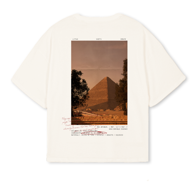 EGIPTOPIRAMIDE Vintage White Oversized Boxy Tee.