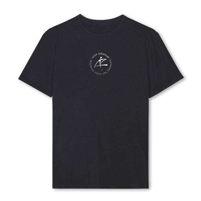 VATI FUNFUNDDREISSIG Vintage Black Regular Tee.