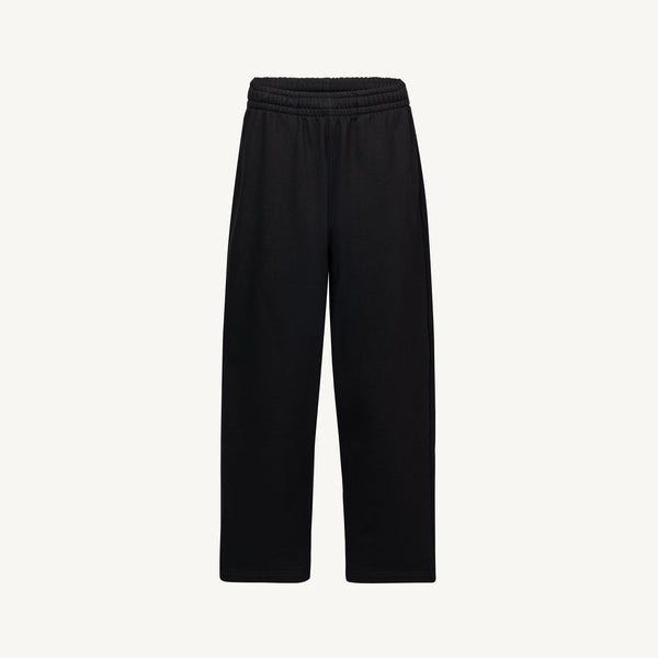 STRAIGHLEGBLACKFRONT_grande.