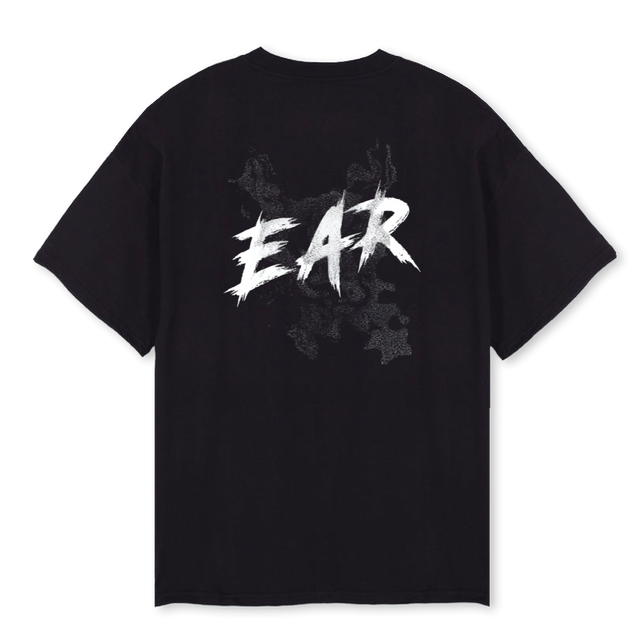 EAR LUXX Black Oversized Tee.