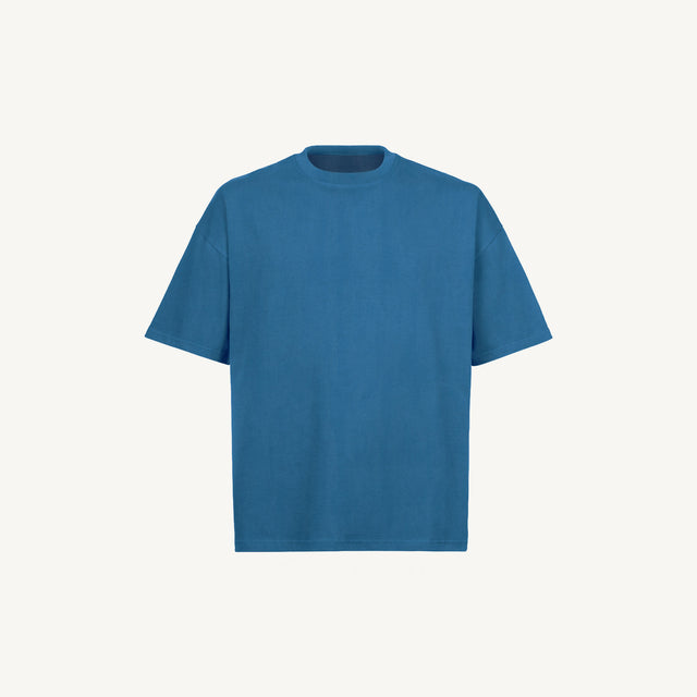 18-4034 TCX Vintage Vallarta Blue Oversized Boxy Tee.