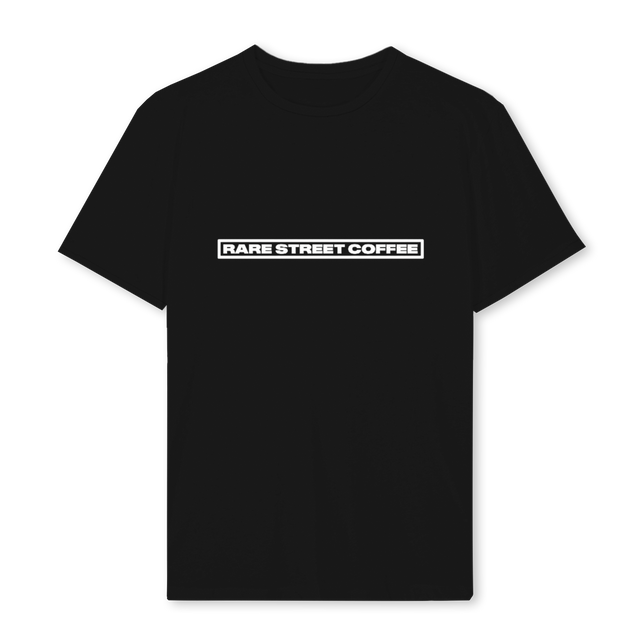 BLACKCITS Black Regular Tee.