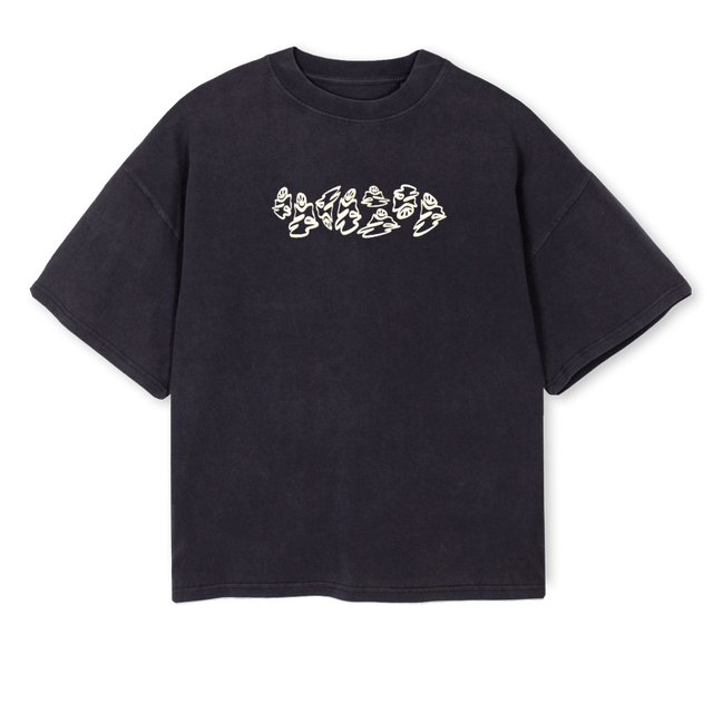 EKCCREWTEE Vintage Black Oversized Boxy Tee.