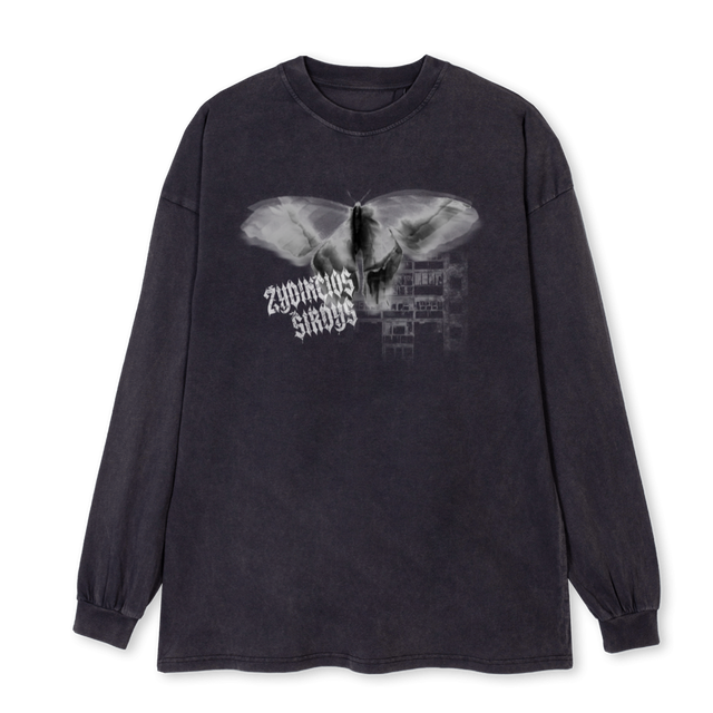 LATS NKLSBU Vintage Black Oversized LS Tee.