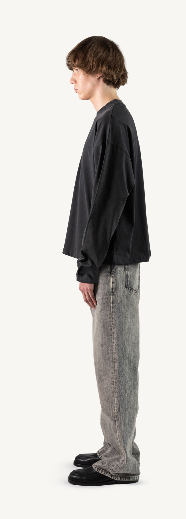 Vintage Black Oversized Boxy LS Tee. – WATC STUDIO
