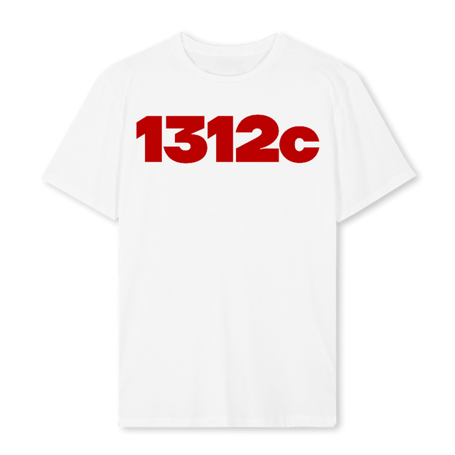 NO NAME RED White Regular Tee.