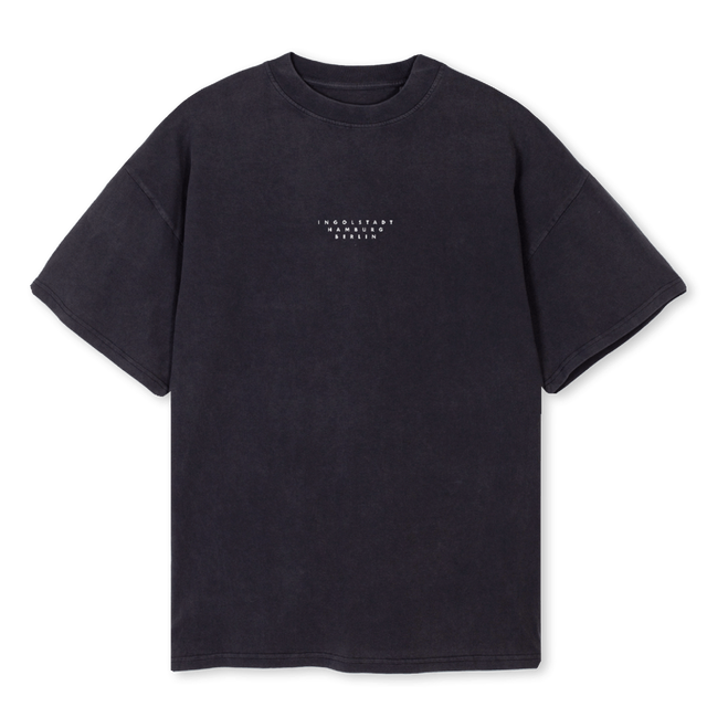 KXVINTAGEBLACKSHIRT Vintage Black Oversized Tee.