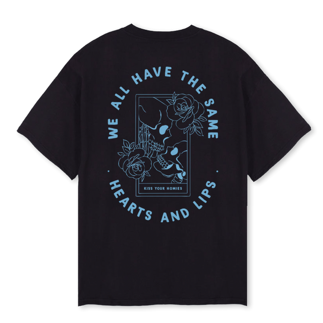 SAME HEARTS AND LIPS Black Oversized Tee.