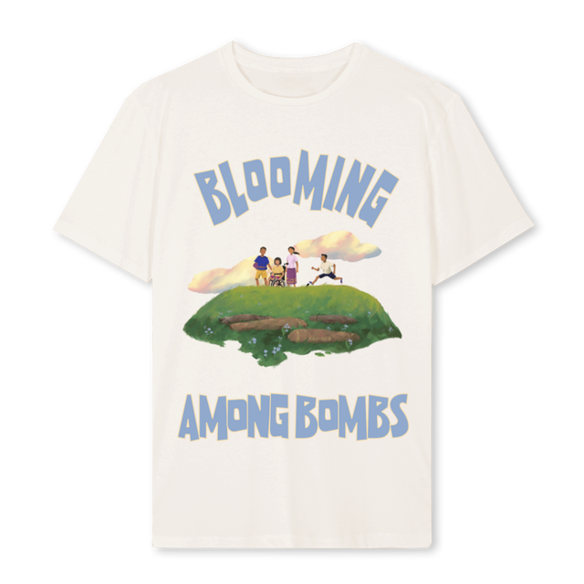 APXLOW Vintage White Regular Tee.