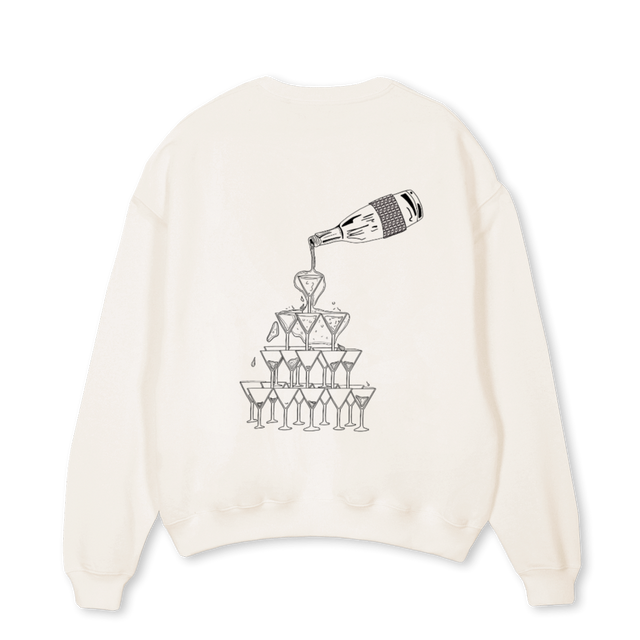 TSHIRTCHAMPAGNE Vintage White Oversized Crewneck Sweater.