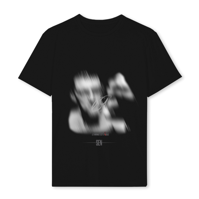 VINCE Black Regular Tee.