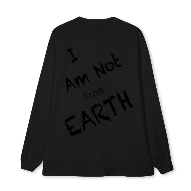 KARMAALIEN Black Oversized LS Tee.