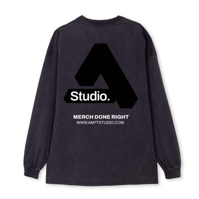 LONGSLEE Vintage Black Oversized LS Tee.