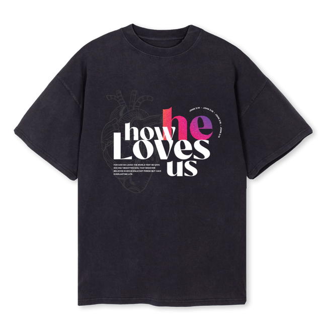 HELOVETSHIRTBLACK Vintage Black Oversized Tee.