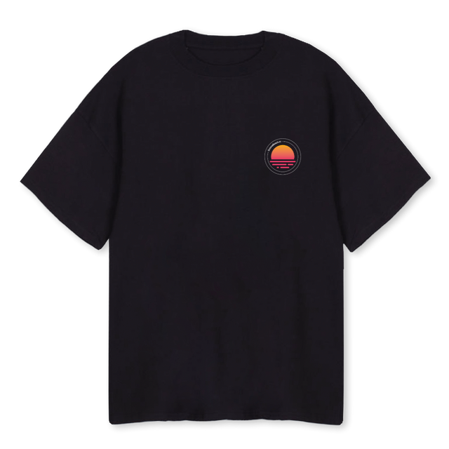 SOLENCIAGA BEACH Black Oversized Tee.