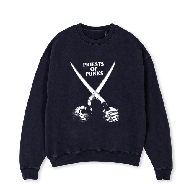 PRIESTSOPUNKSBLACKFL Vintage Black Oversized Crewneck Sweater.