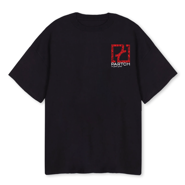 RED ART OVERSIZE BLK Black Oversized Tee.