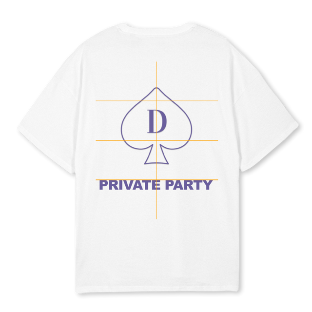 UP X PIK DAME White Oversized Tee.