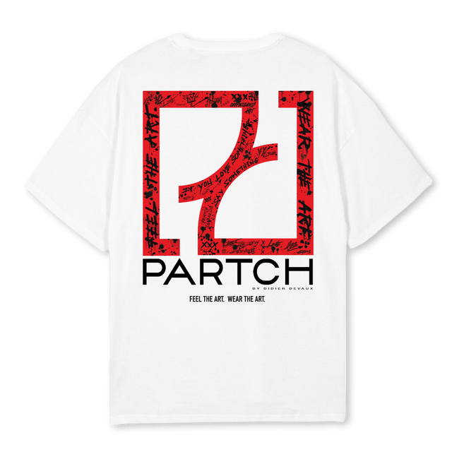 RED ART OVERSIZE WHT White Oversized Tee.